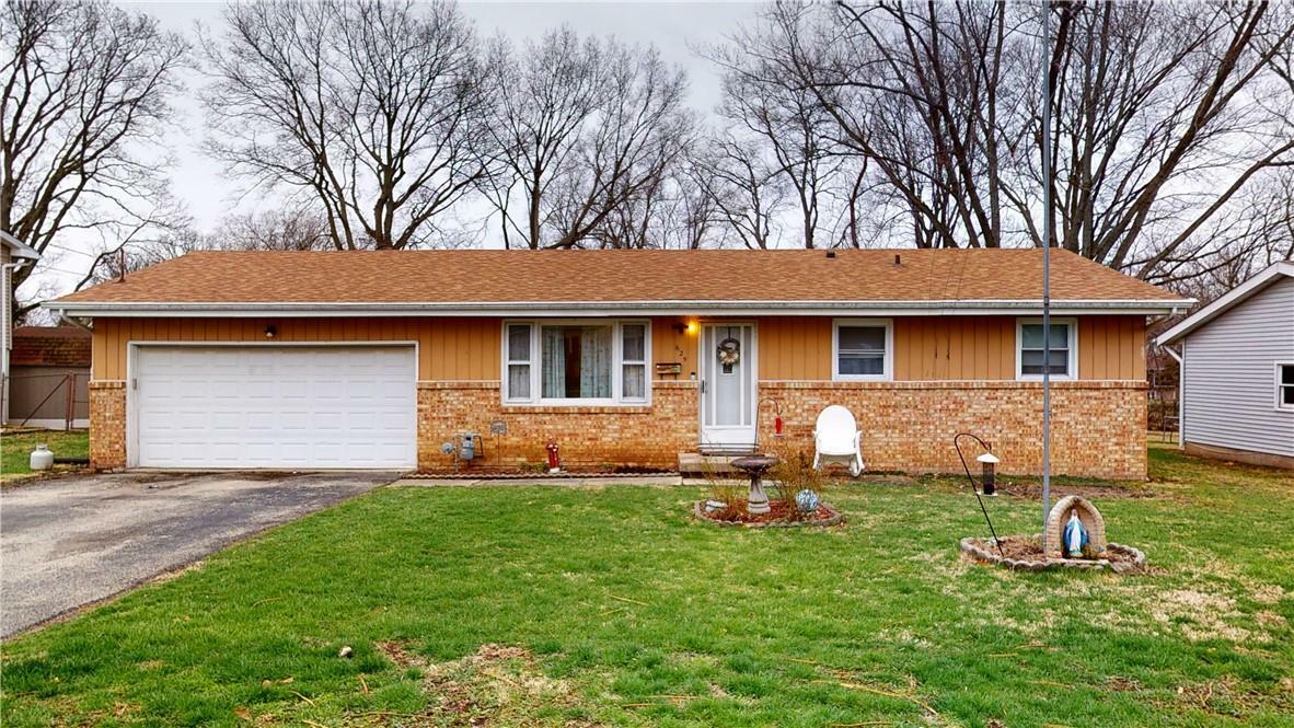 Property Photo:  625 Maple Street  IL 62549 