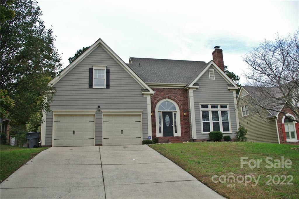 Property Photo:  713 Trailing Rock Drive  NC 28214 