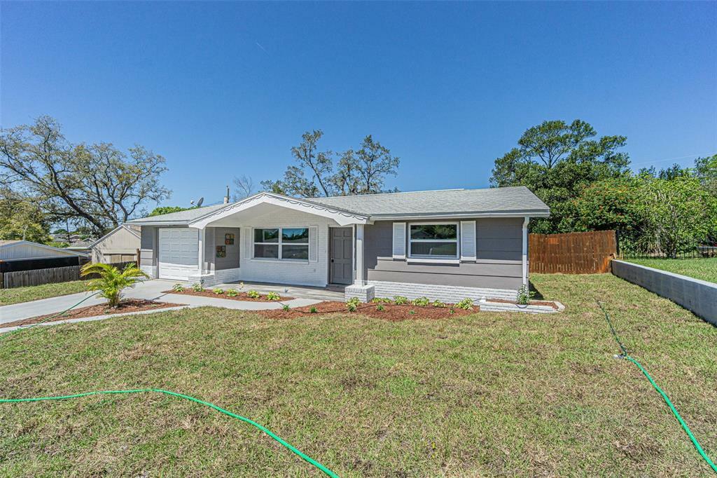 Property Photo: 5405 Golden Nugget Drive FL 34690