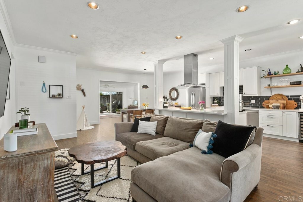 Property Photo: 2203 Levante Street CA 92009