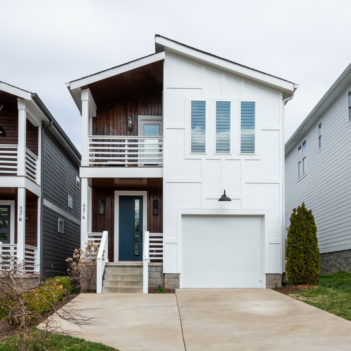Property Photo: 847 Dewees Ave A TN 37204