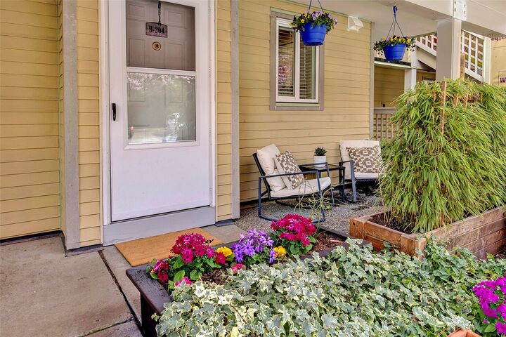 15615 Waynita Way SE B204  Bothell WA 98011 photo