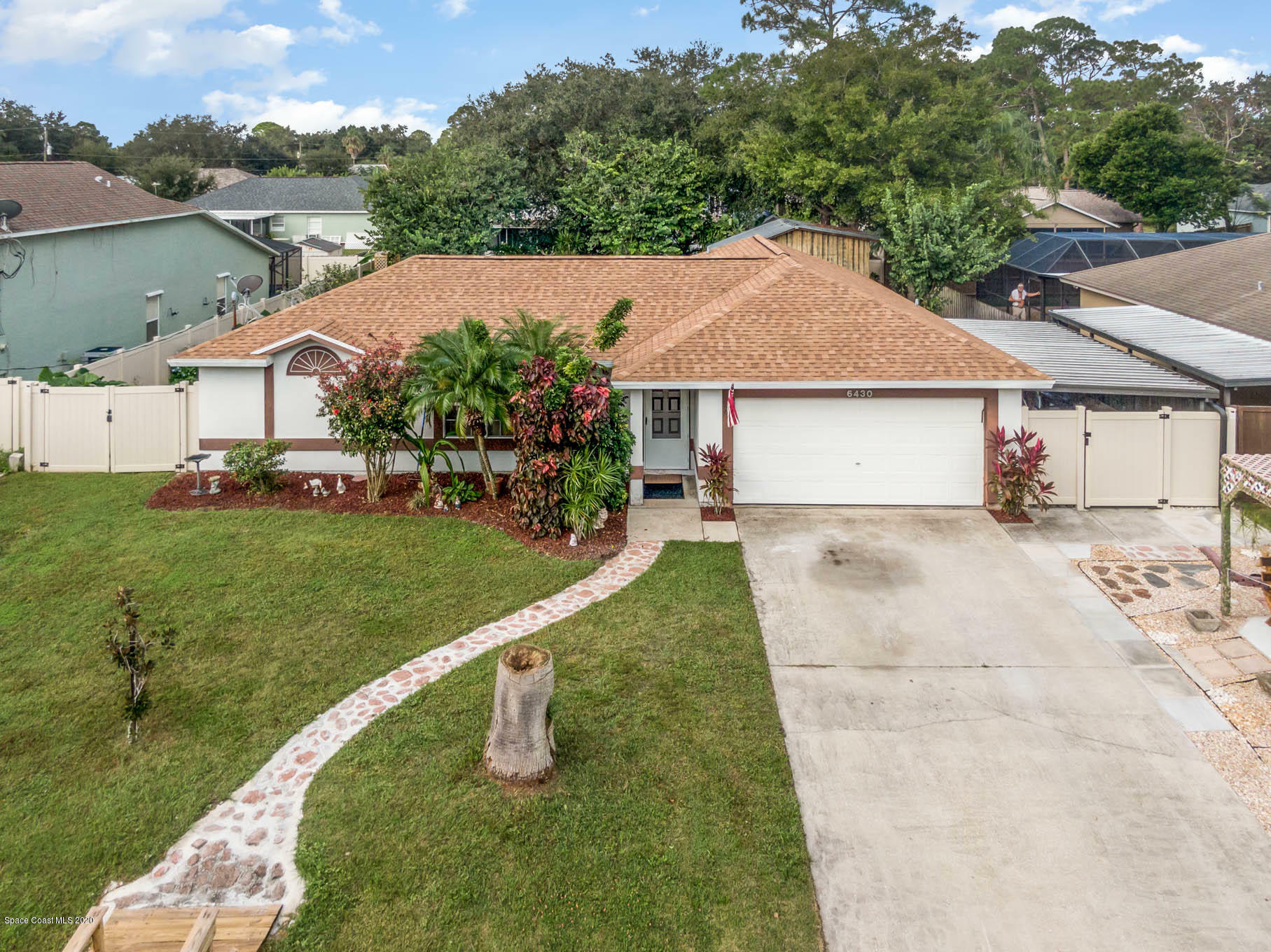 Property Photo:  6430 Addax Avenue  FL 32927 