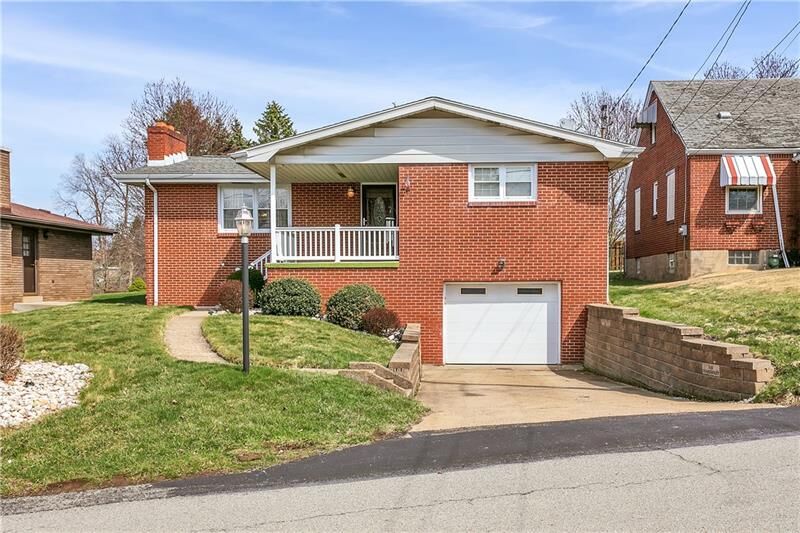 Property Photo:  214 Margaret Ave  PA 15644 