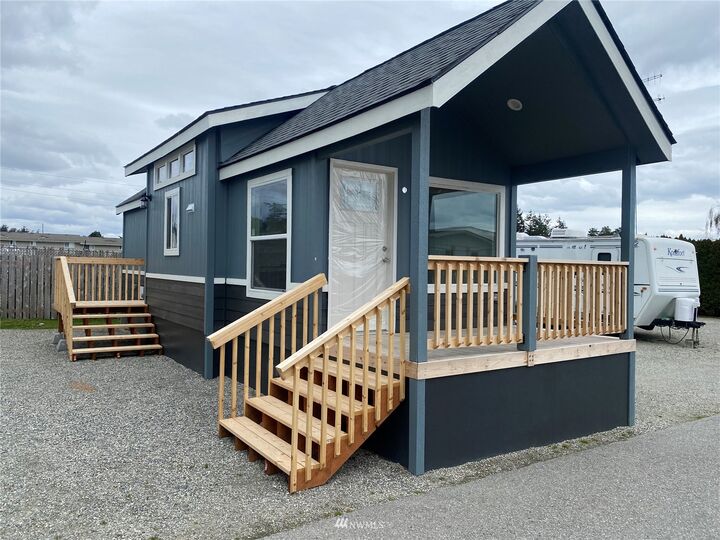 225 NE Ernst Street 119  Oak Harbor WA 98277 photo