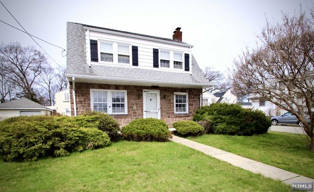 Property Photo:  139 Parker Avenue  NJ 07506 