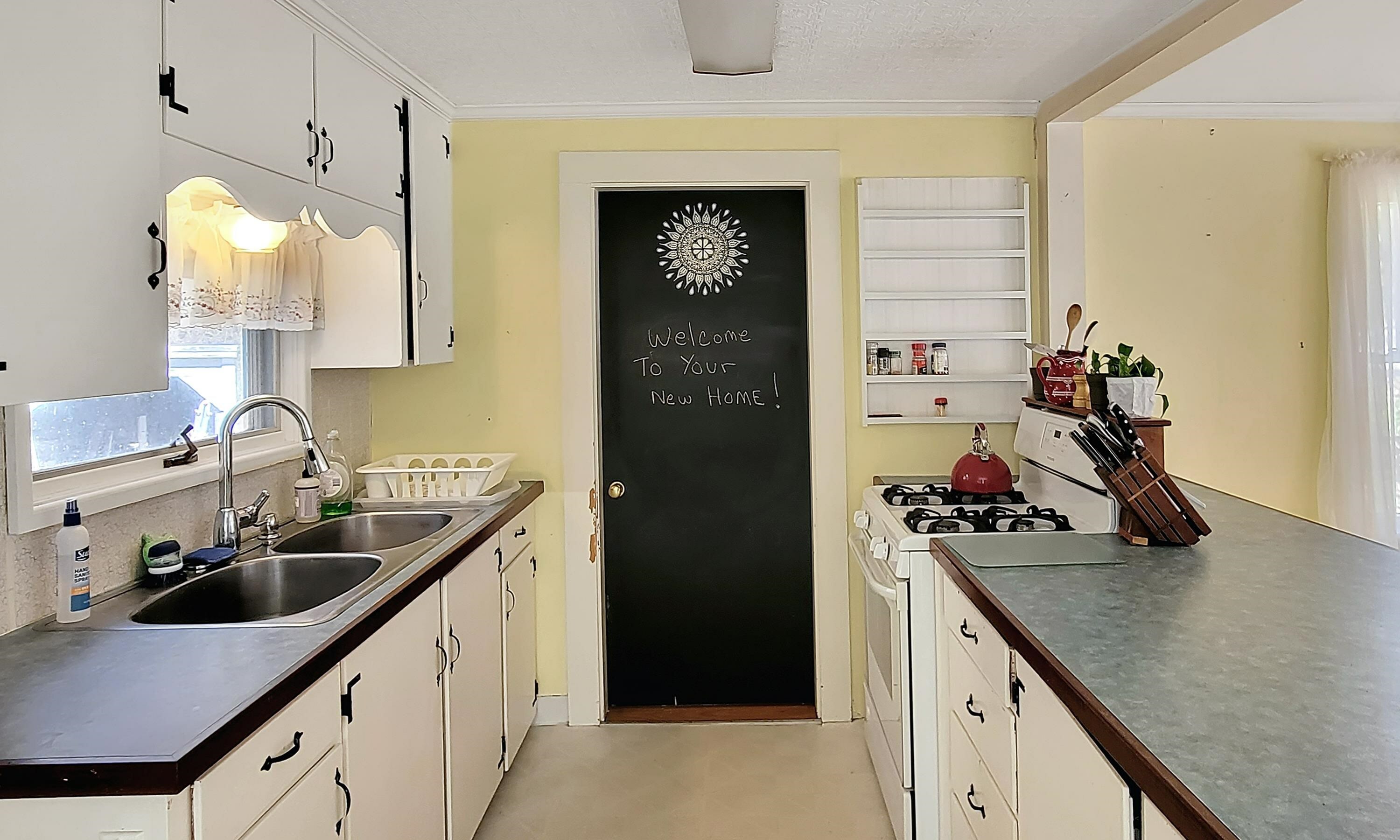 Property Photo: 17 Brindle Pond Road NH 03225