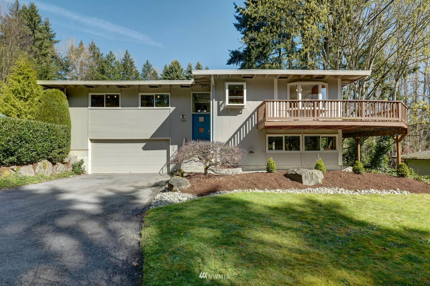 Property Photo:  12906 NE 29th Street  WA 98005 