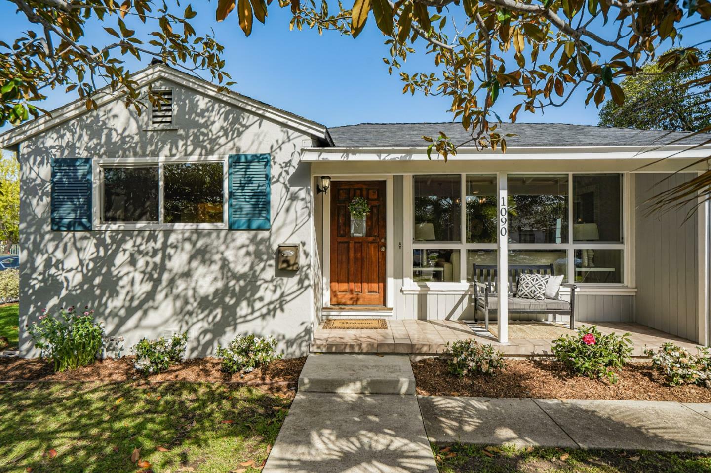 Property Photo:  1090 8th Avenue  CA 94063 