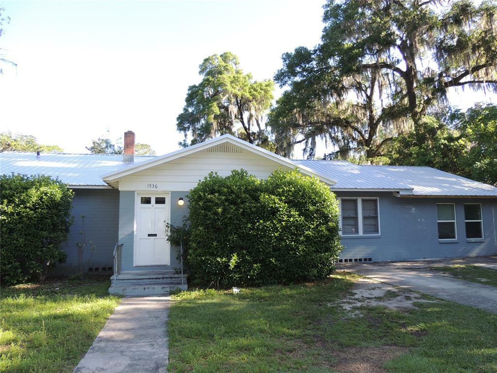 Property Photo:  1536 NW 7th Avenue  FL 32603 