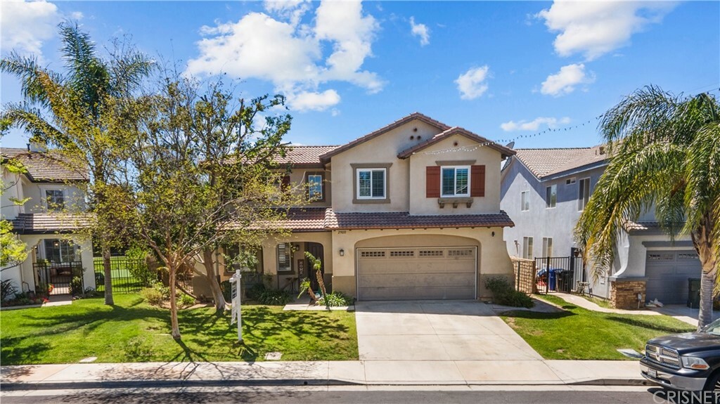 Property Photo:  29010 Capri Court  CA 91384 