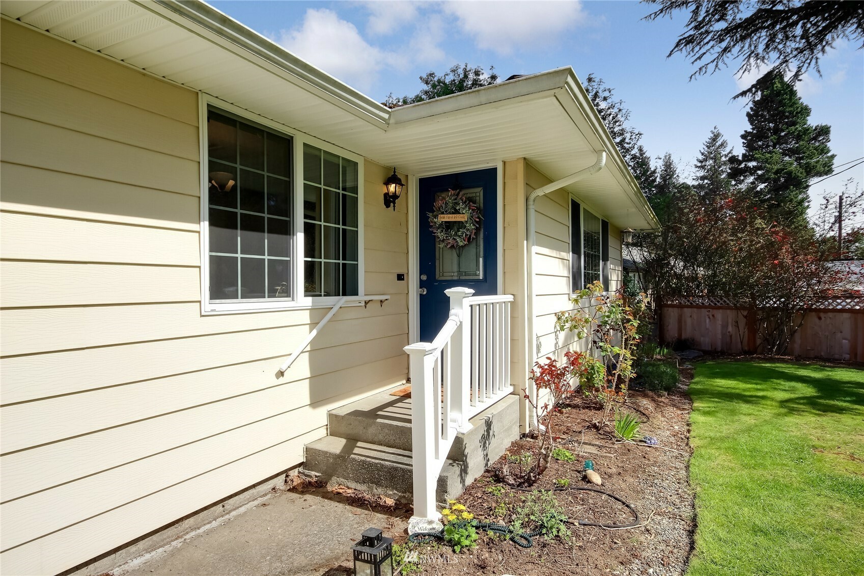 Property Photo:  16701 Marine View Drive SW  WA 98166 