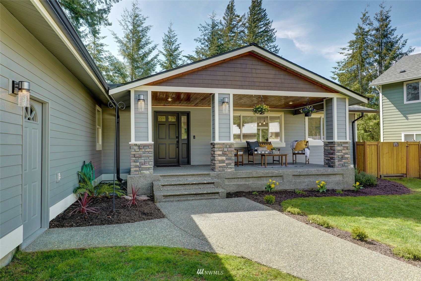 Property Photo:  45400 SE 140th Street  WA 98045 