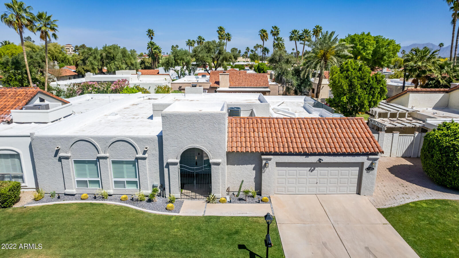 Property Photo:  7320 E Claremont Street  AZ 85250 