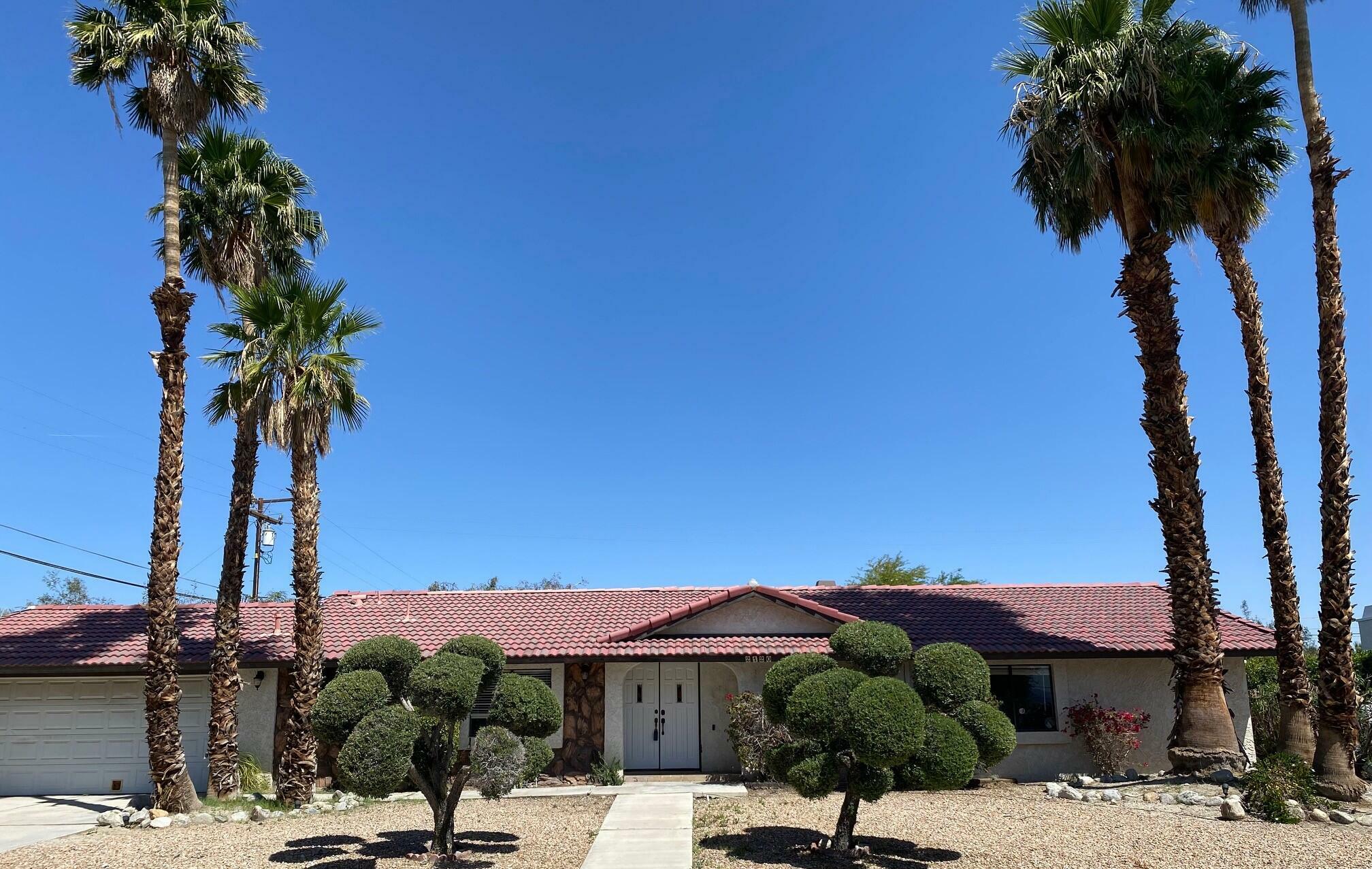 Property Photo: 2120 Wayne Road CA 92262