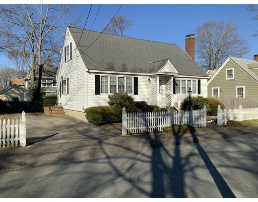 Property Photo:  15 Cypress St  MA 01945 