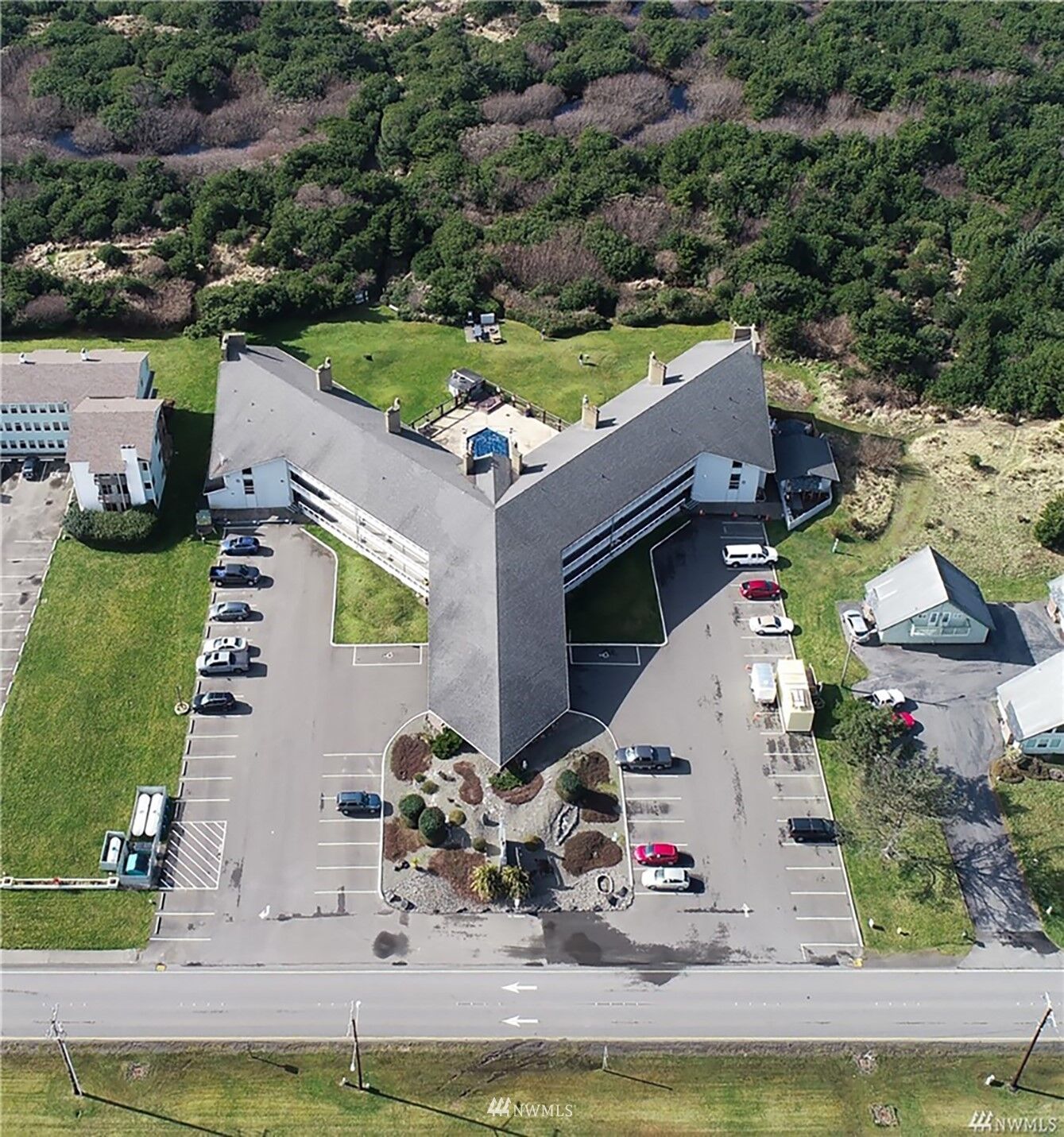 Property Photo: 651 Ocean Shores Boulevard NE 112 WA 98569