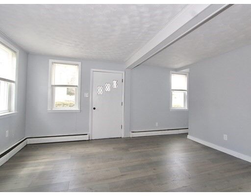 Property Photo:  15 Turin Rd  MA 01604 