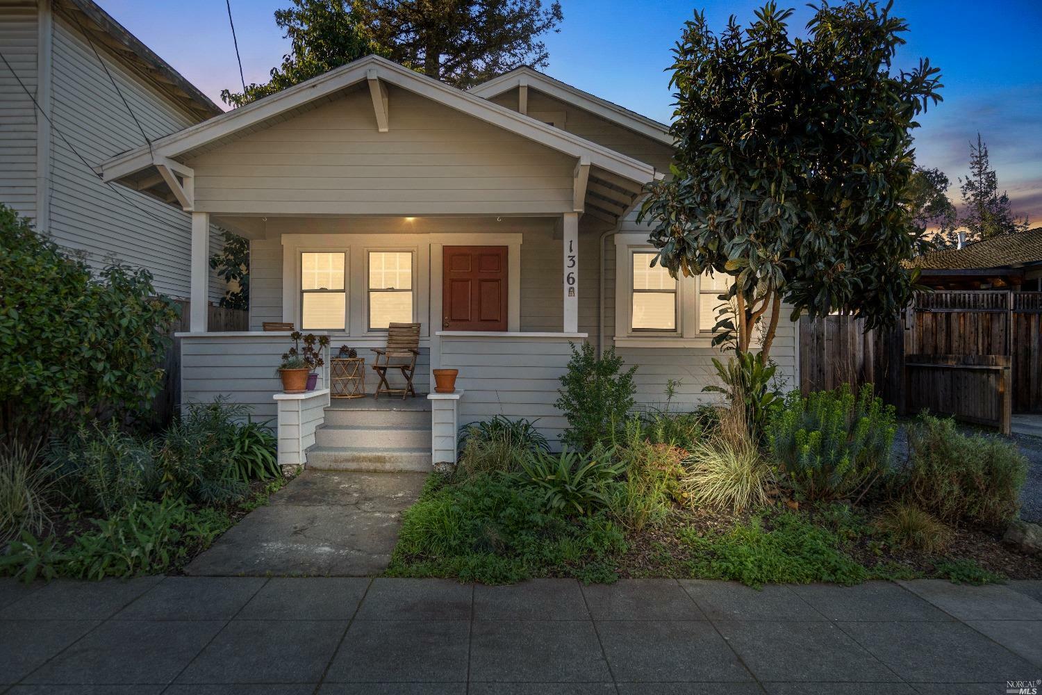 Property Photo:  136 10th Street  CA 95401 