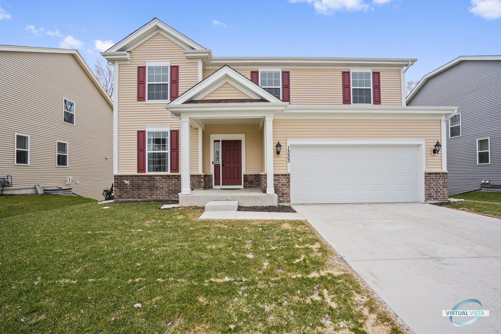 Property Photo:  1333 Highpoint Court  IL 60103 