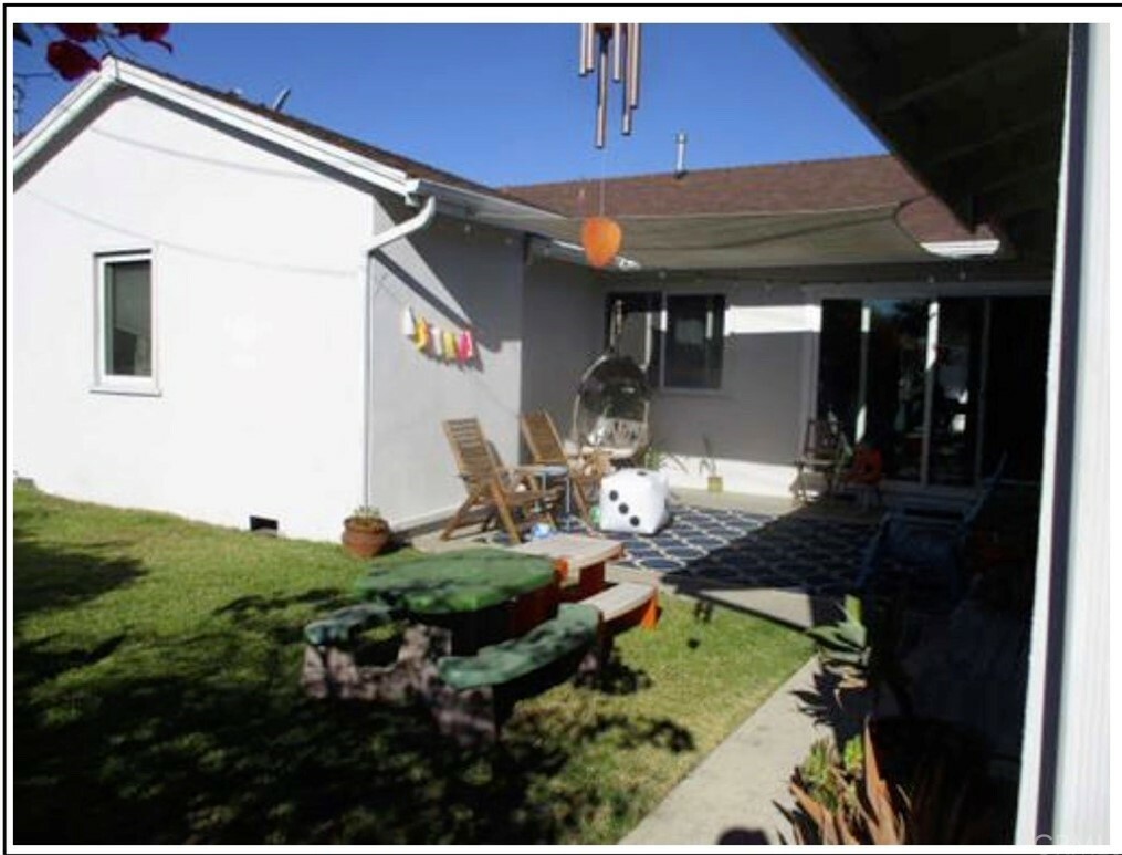 Property Photo:  5532 Sara Drive  CA 90503 