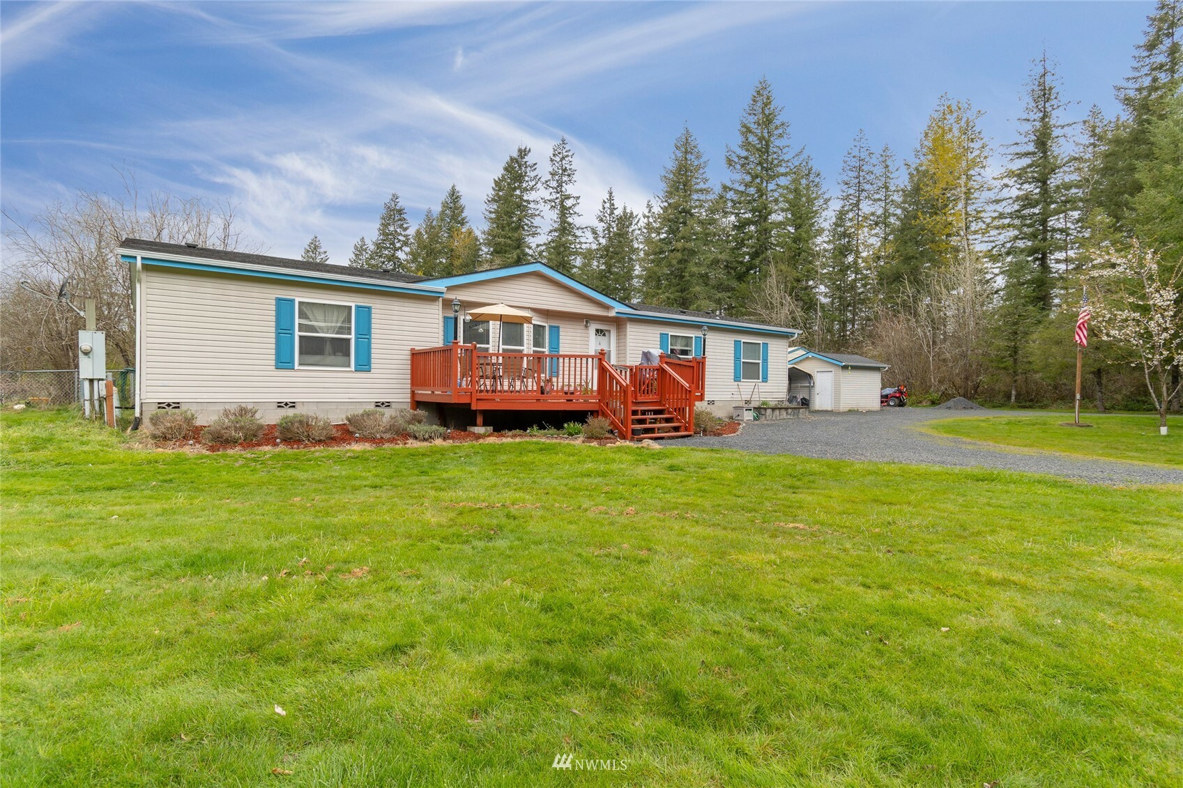 Property Photo:  223 Kinzie Lane  WA 98596 