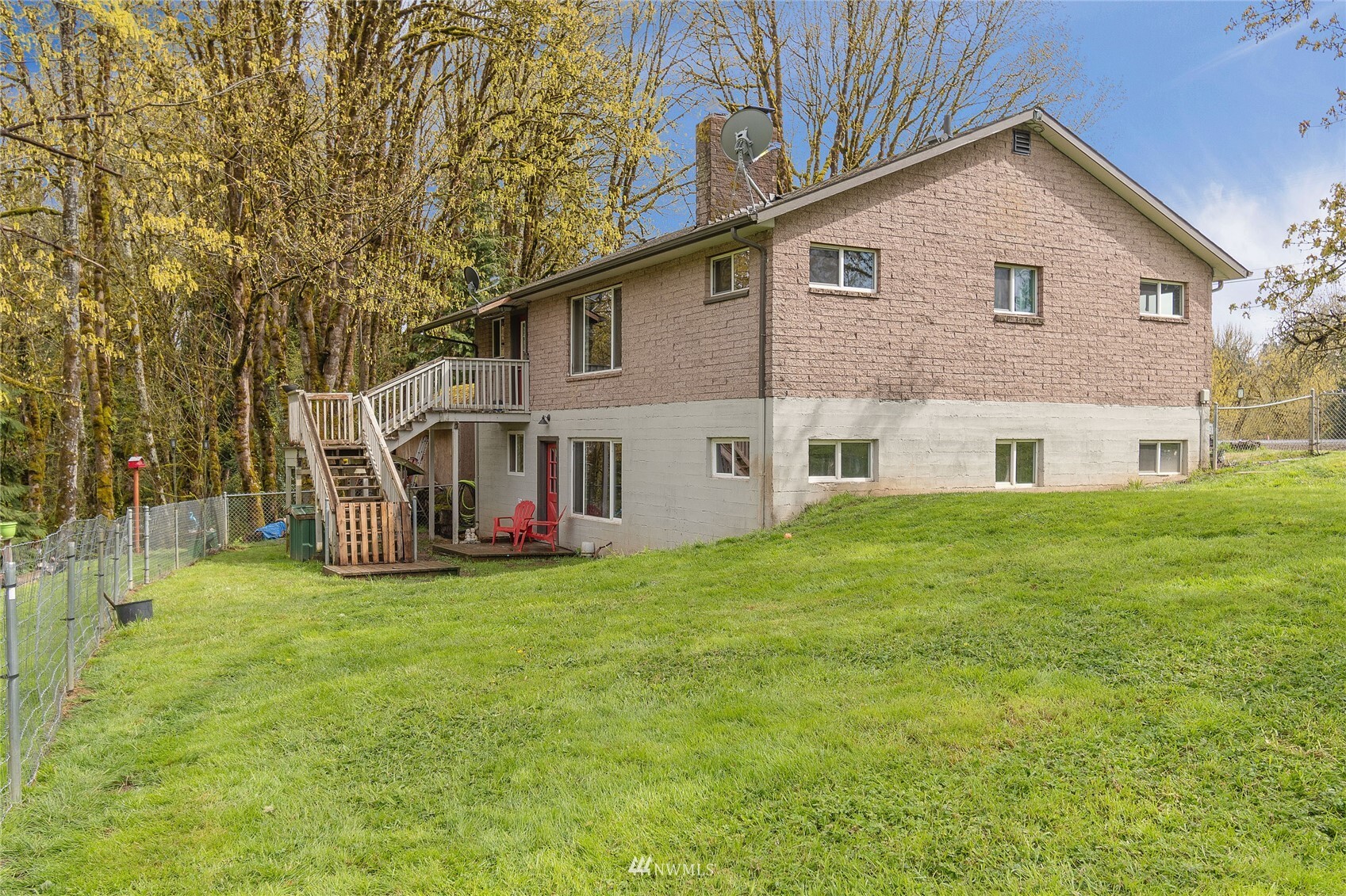 Property Photo: 1010 Delameter Road WA 98611
