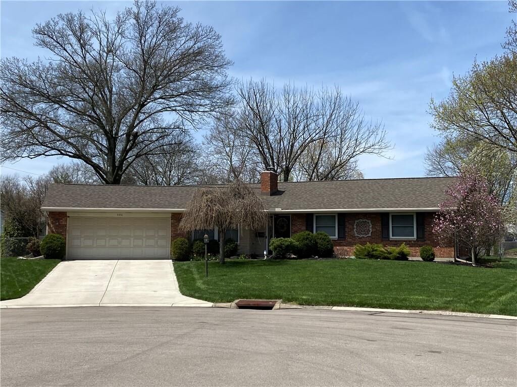 Property Photo: 5551 Overbrooke Road OH 45440