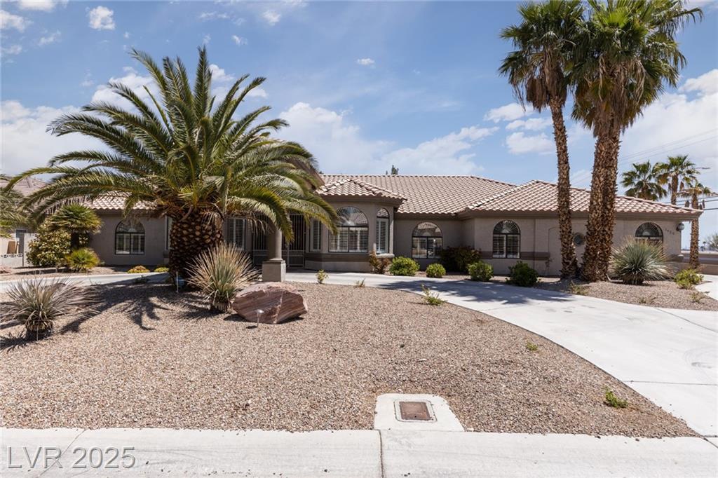 Property Photo: 1420 Casa Del Rey Court NV 89117