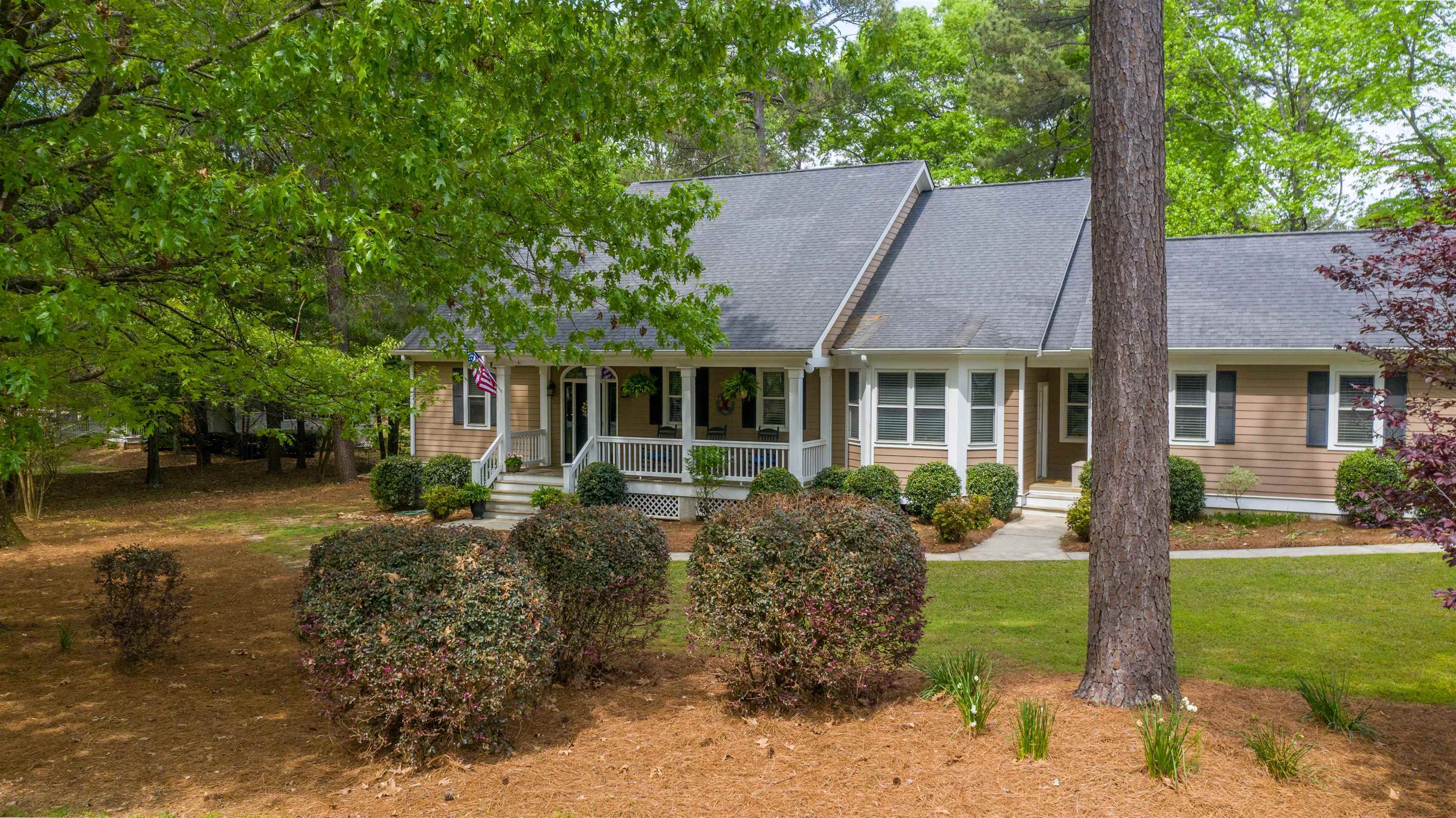 Property Photo: 1911 Snug Harbor Drive GA 30642
