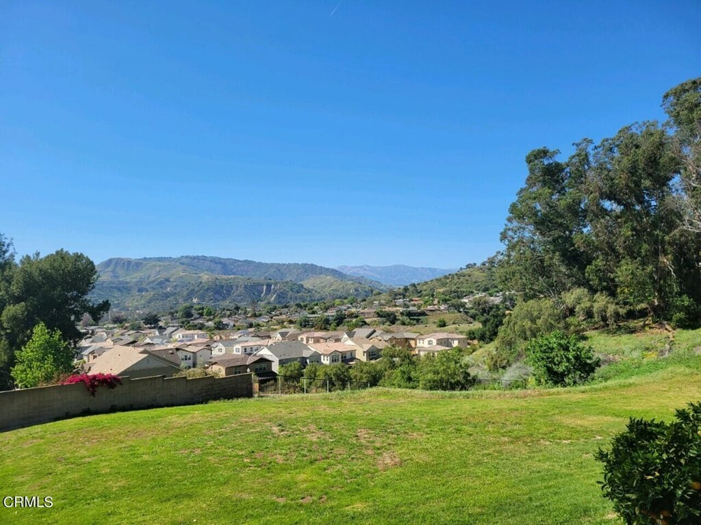 Property Photo: 747 Seneca Street 24 CA 93001