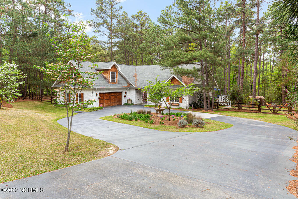 Property Photo:  1240 N Fort Bragg Road  NC 28387 