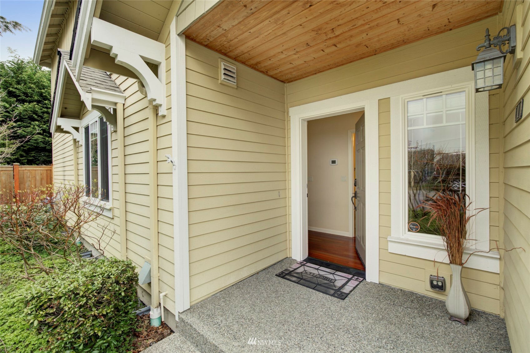 Property Photo:  8507 Bowdoin Way 1  WA 98026 