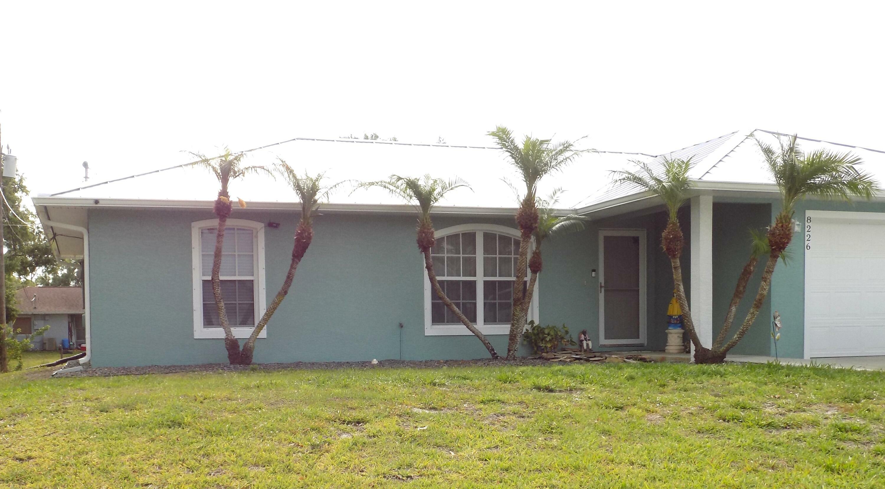 Property Photo:  8226 102nd Avenue  FL 32967 