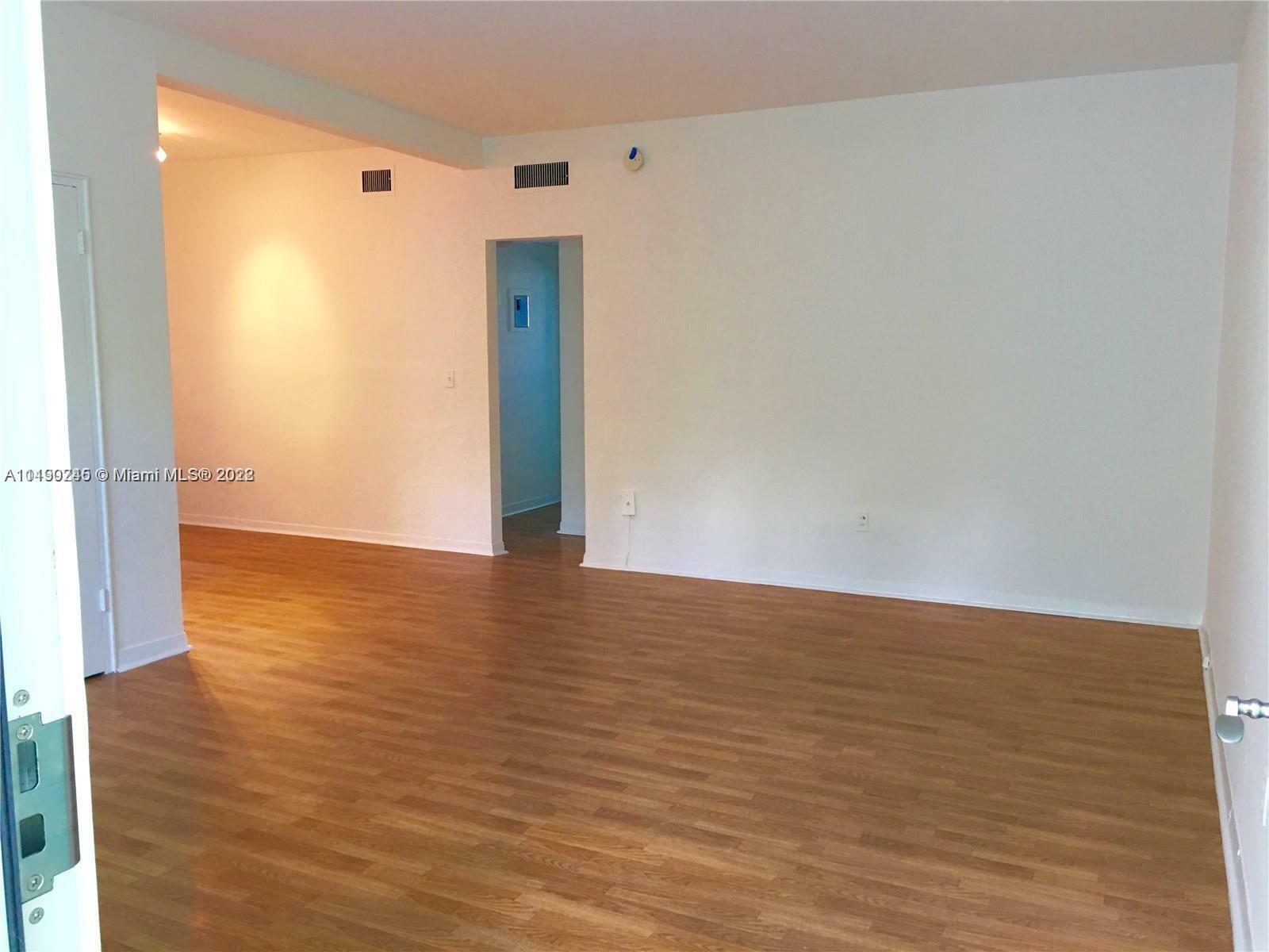 Property Photo: 1840 James Ave 23 FL 33139