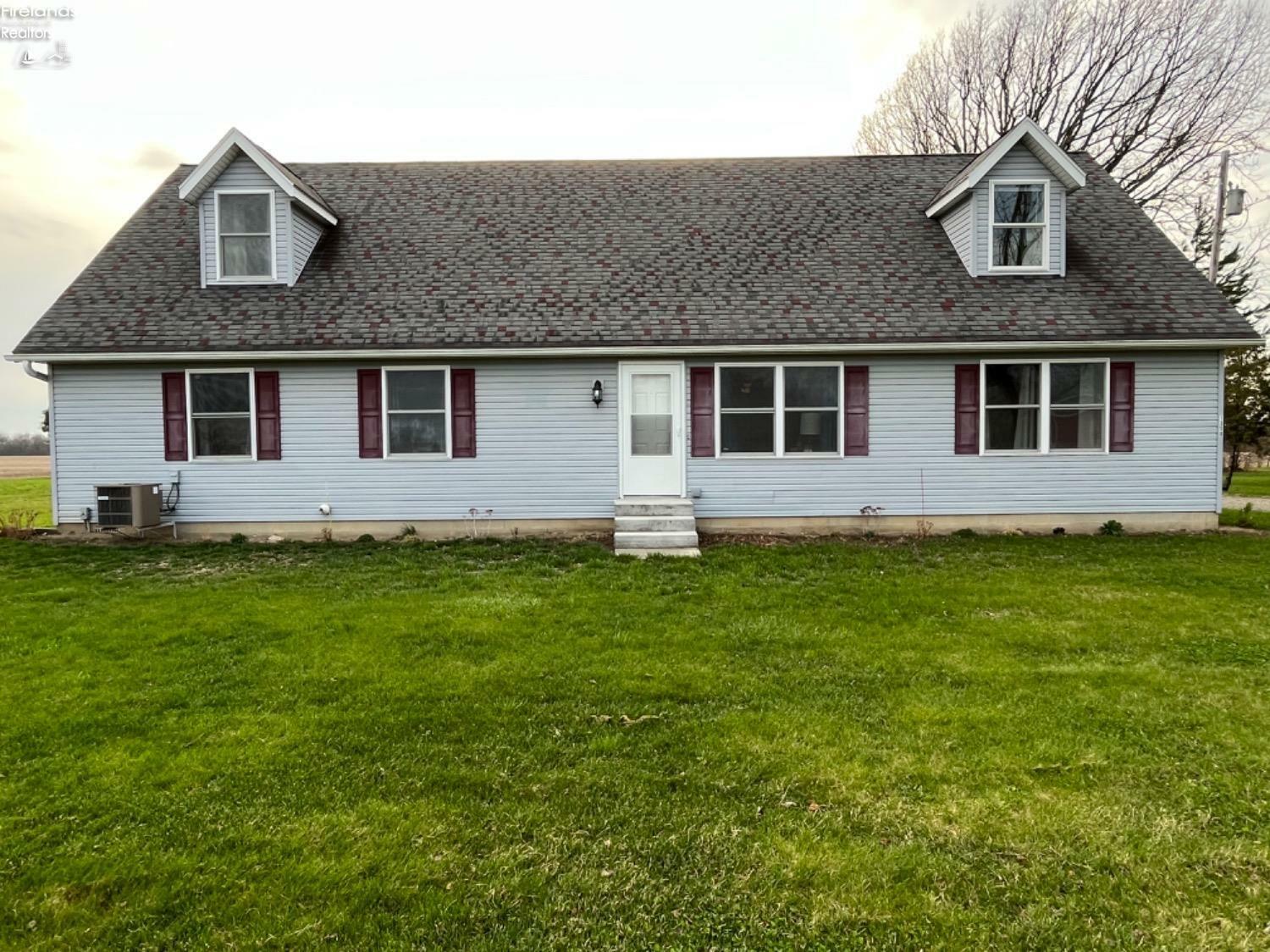 Property Photo: 1350 County Road 322 OH 43464