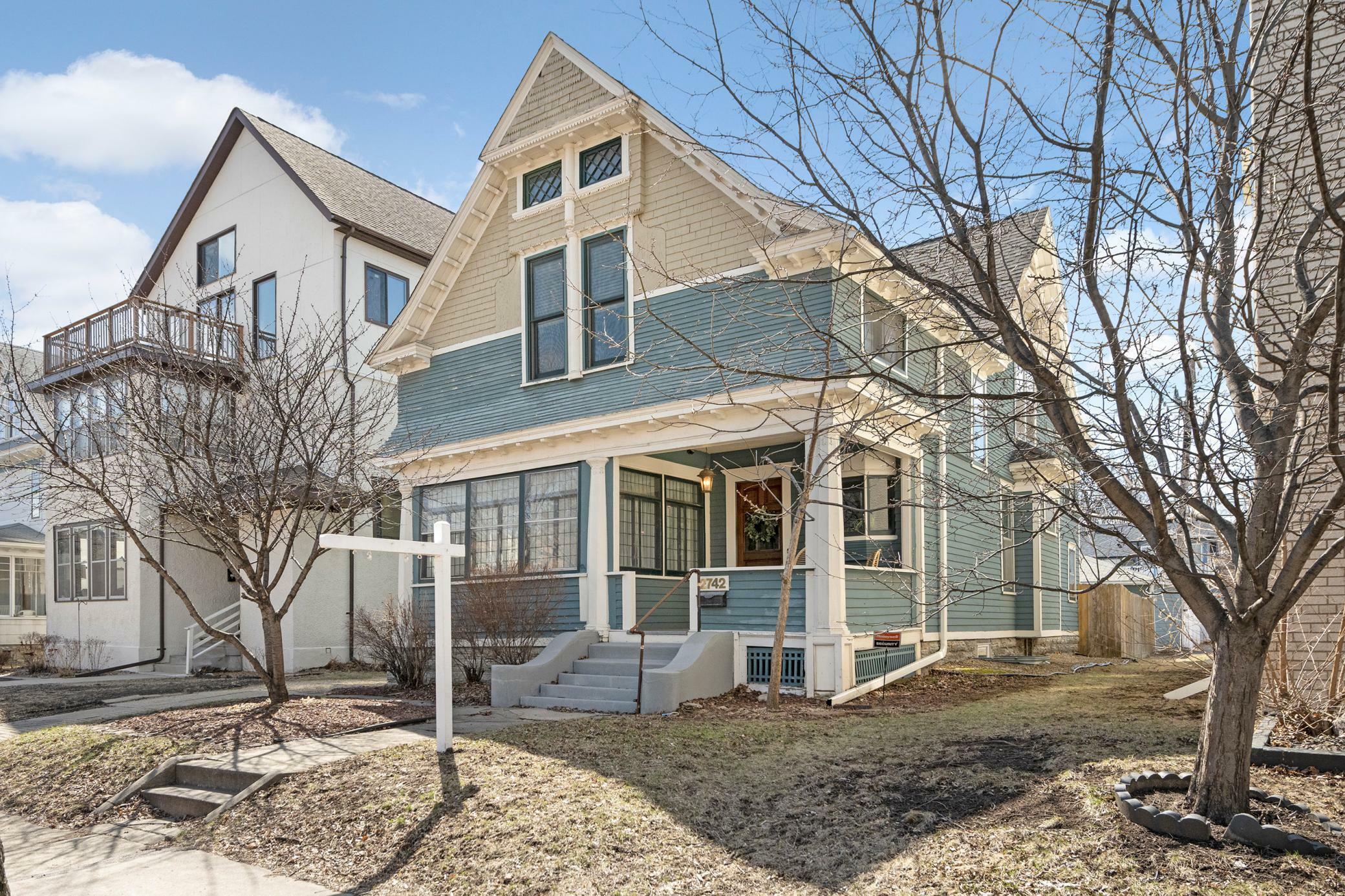 2742 Dupont Avenue S  Minneapolis MN 55408 photo