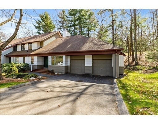 Property Photo:  45 Apple Valley Dr 45  MA 02067 