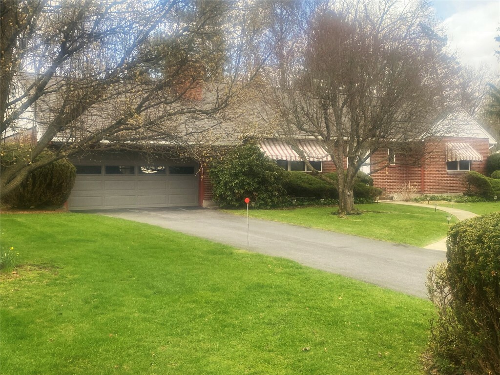 26 Frederick Road  Binghamton NY 13901 photo