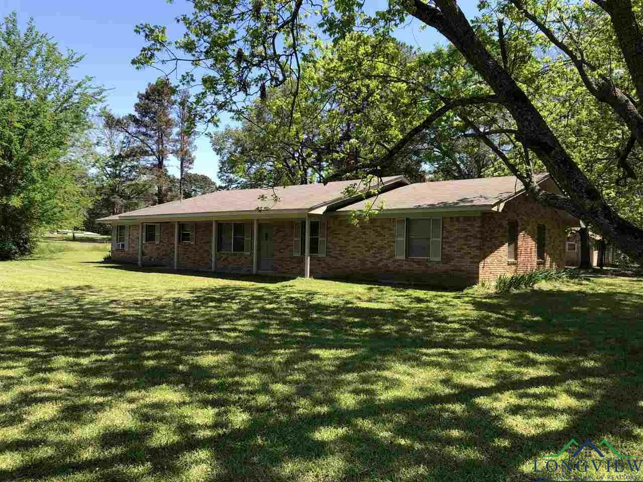 636 Black Walnut Rd  Gilmer TX 75644 photo