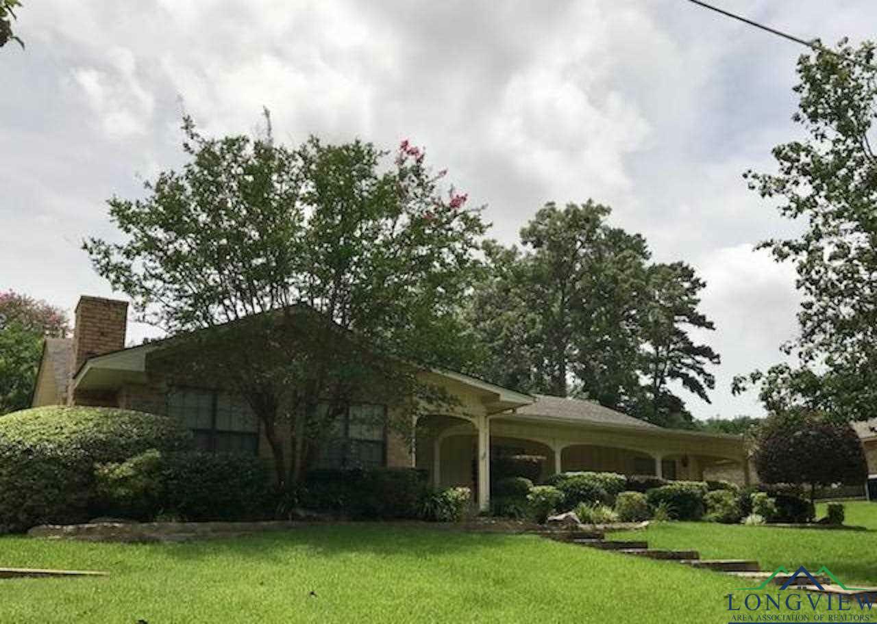 Property Photo:  8 Amy Scott Ct.  TX 75605 