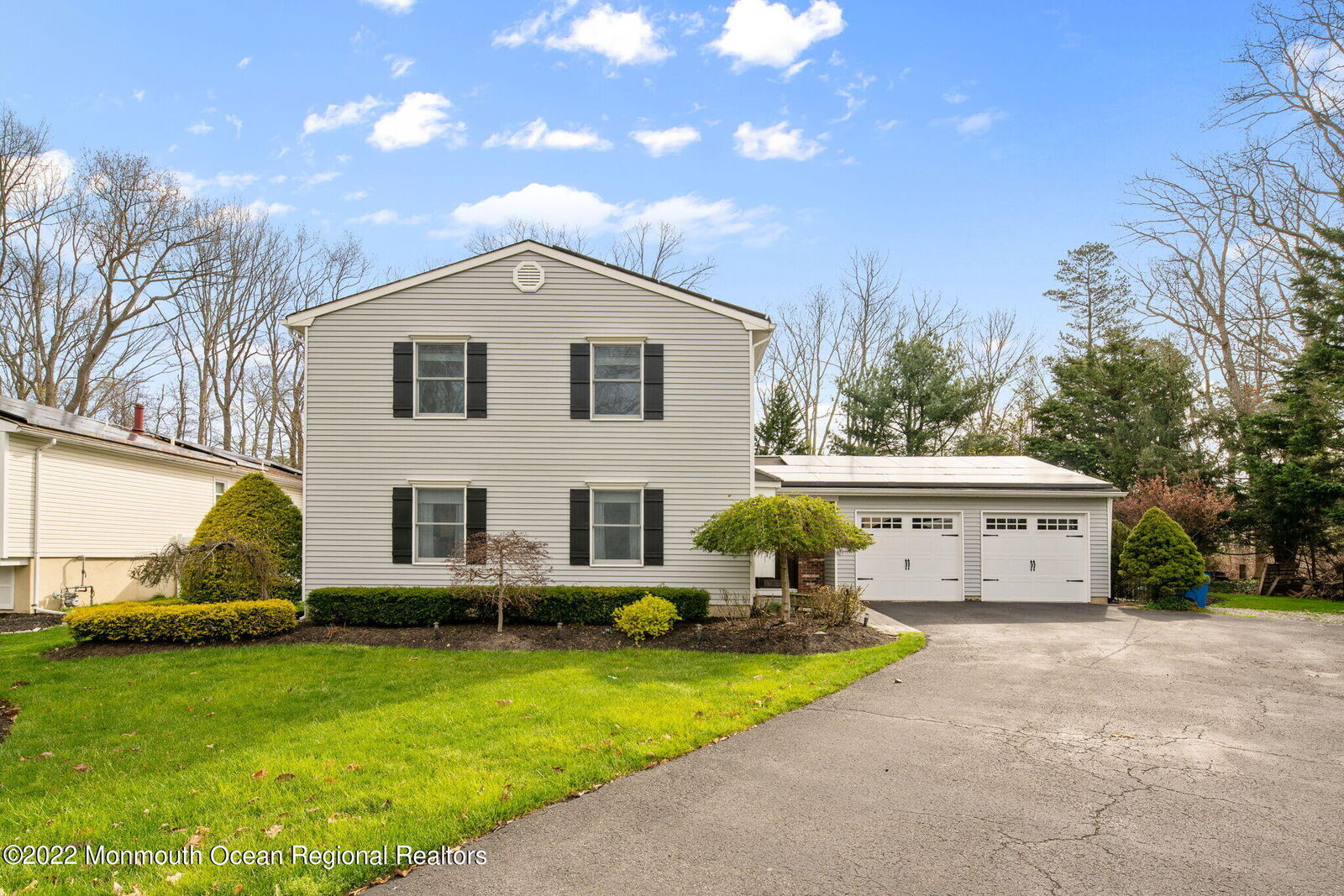 Property Photo:  10 Revere Court  NJ 07731 