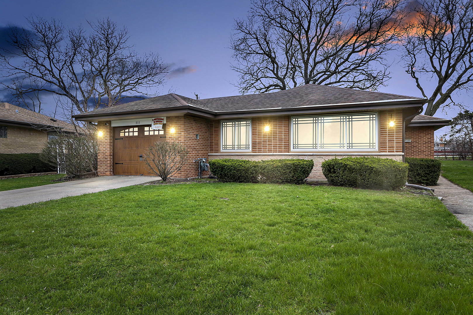 Property Photo: 803 E Golfview Drive IL 60056
