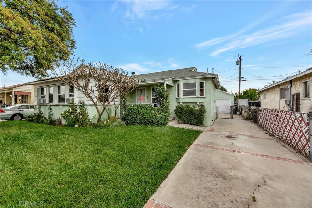 Property Photo:  5318 Kilgarry Avenue  CA 90660 