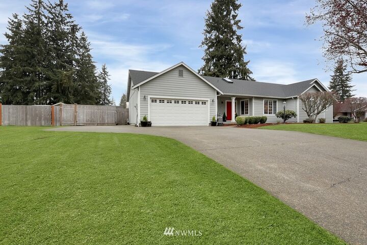 Property Photo:  20810 80th Avenue Ct E  WA 98387 