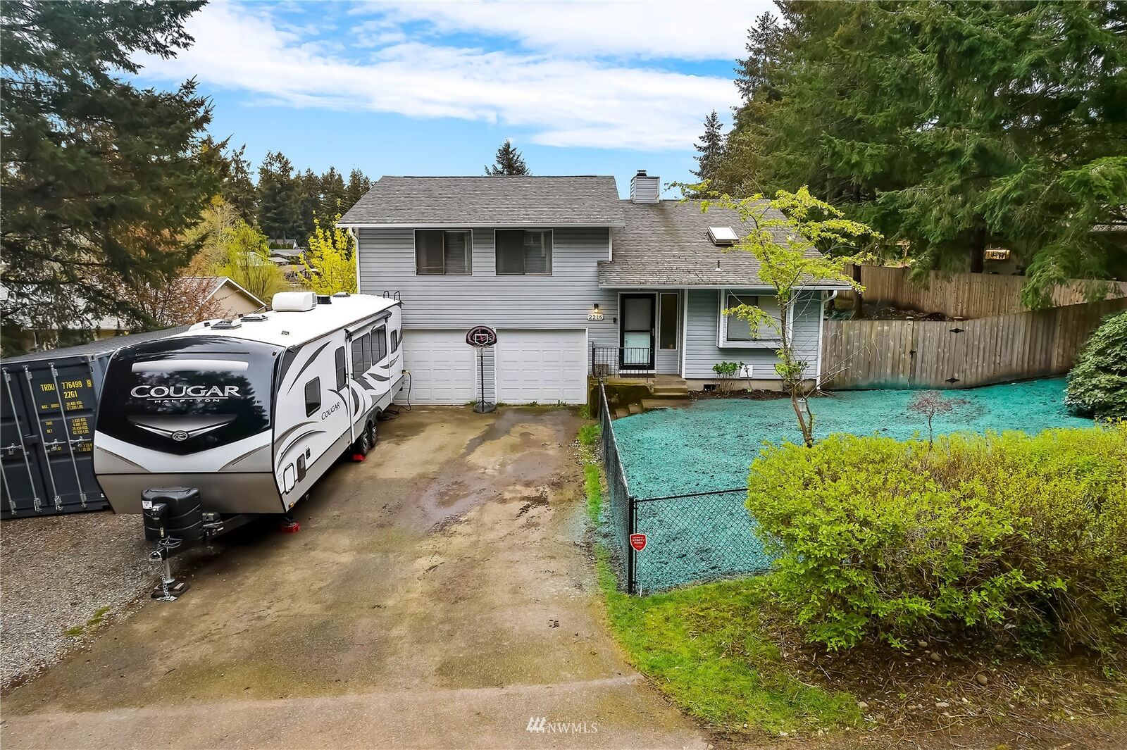 Property Photo: 2216 Patricia Court SE WA 98503