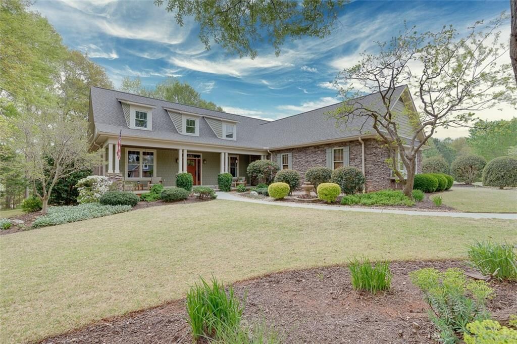 Property Photo:  101 Welborn Oaks Way  SC 29621 