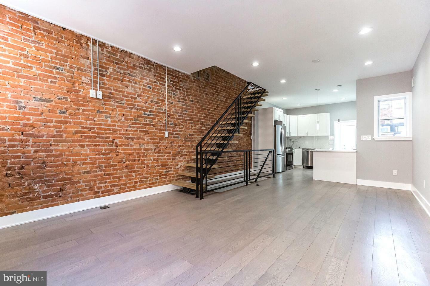 Property Photo: 2542 S Bancroft Street PA 19145