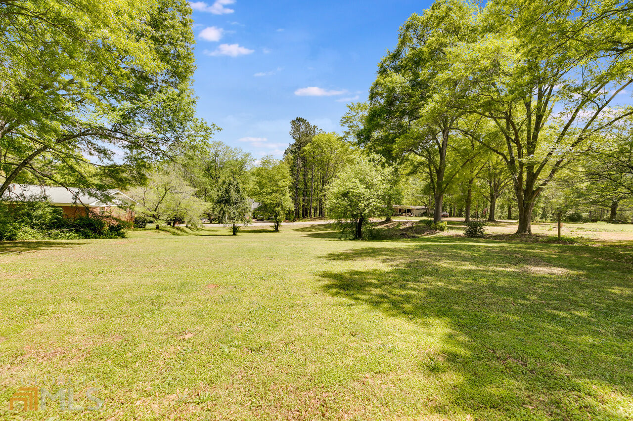 Property Photo:  218 2nd Street  GA 30108 