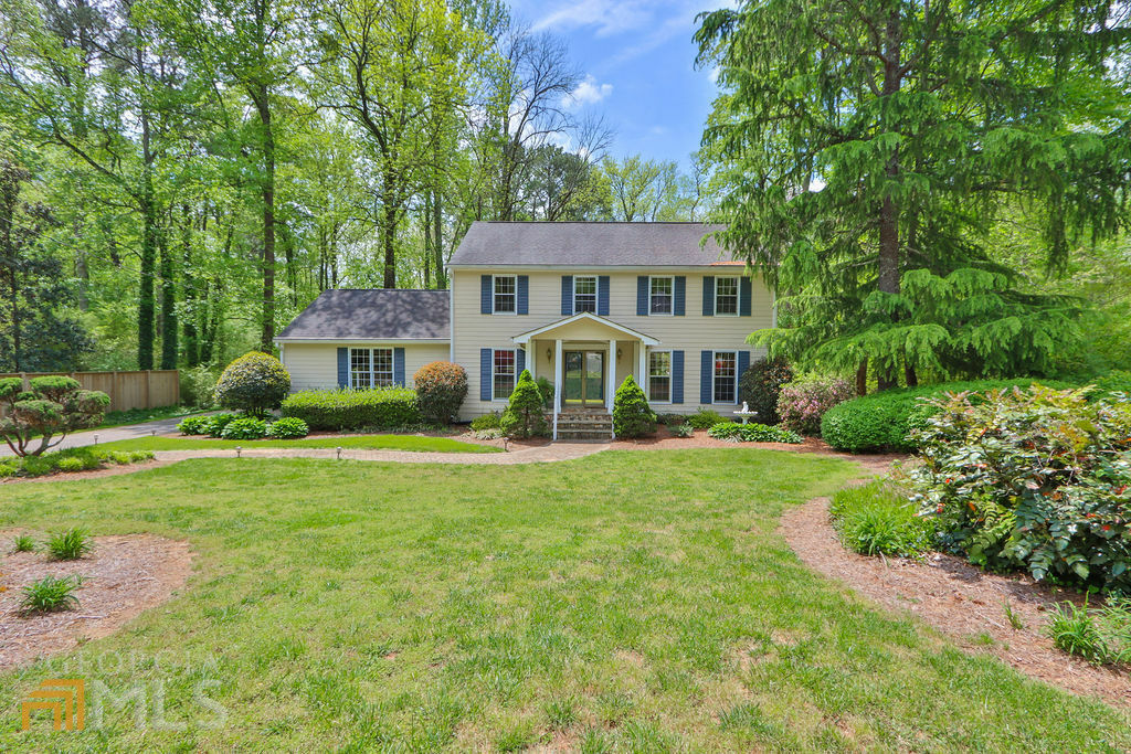 2341 Monterey Drive NE  Marietta GA 30068 photo